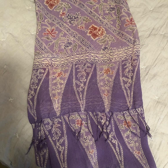 Scarf - Picture 3 of 3